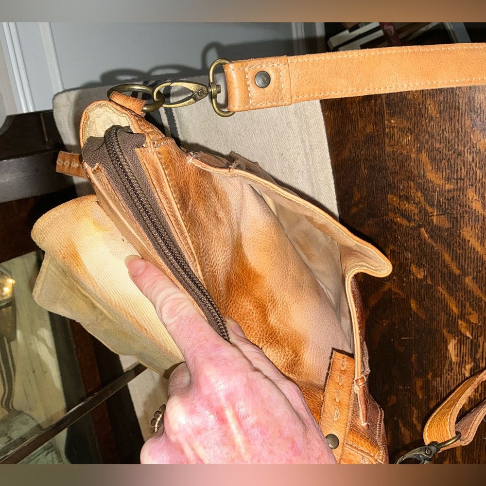 Bed Stu Leather AINHOA Crossbody Bag LTC CAFE LATTE TD Retail $275 - Picture 11 of 13